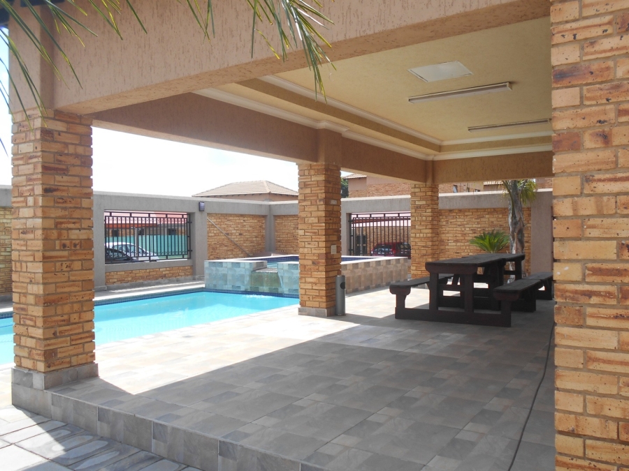 To Let 3 Bedroom Property for Rent in Ravenswood Gauteng