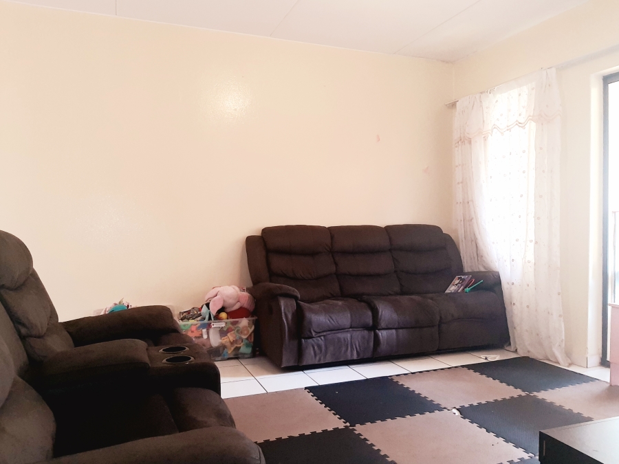 3 Bedroom Property for Sale in Mondeor Gauteng