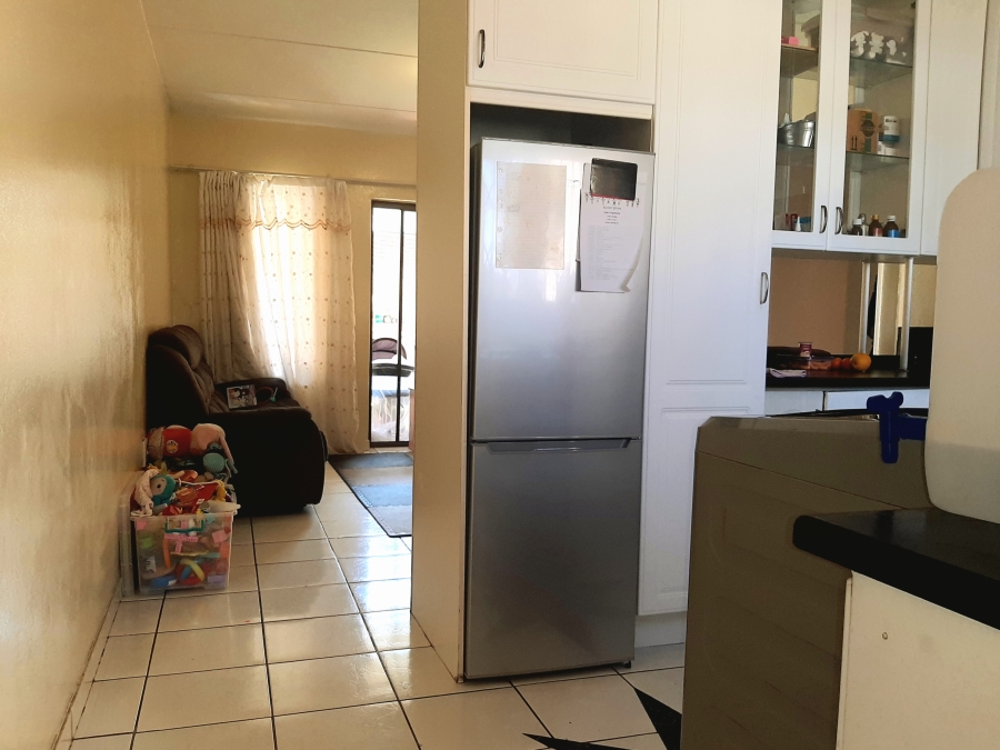 3 Bedroom Property for Sale in Mondeor Gauteng