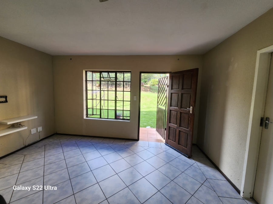 To Let 2 Bedroom Property for Rent in Roodepoort West Gauteng