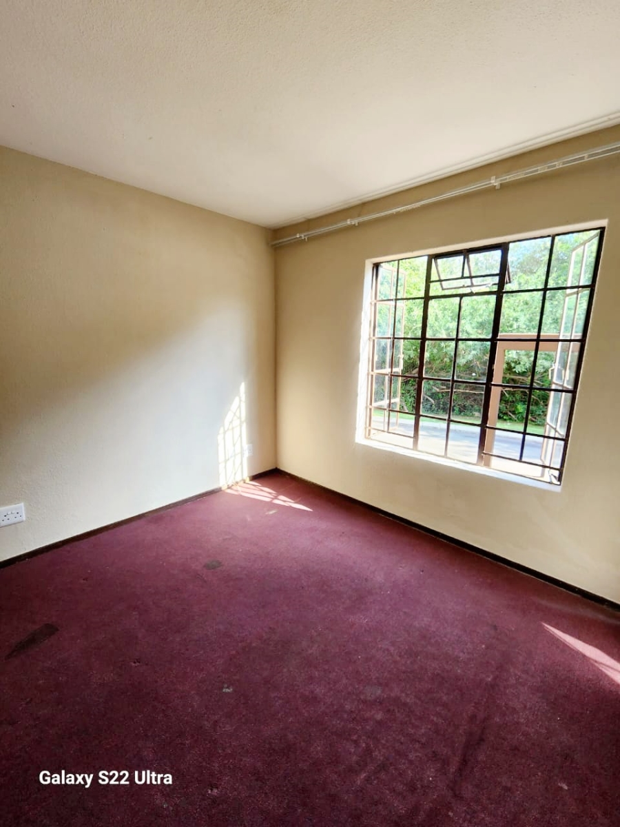 To Let 2 Bedroom Property for Rent in Roodepoort West Gauteng