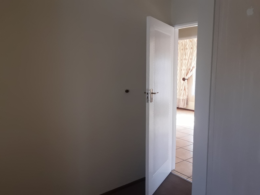 To Let 3 Bedroom Property for Rent in Albertsdal Gauteng