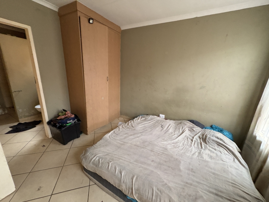 3 Bedroom Property for Sale in Rosslyn Gauteng