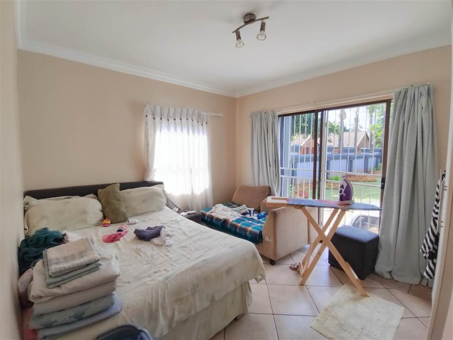 To Let 6 Bedroom Property for Rent in Montana Park Gauteng