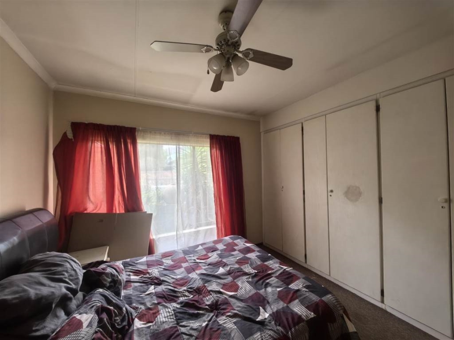 To Let 3 Bedroom Property for Rent in Mountain View Gauteng