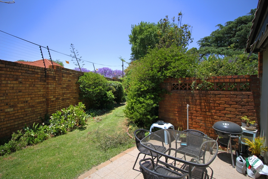 3 Bedroom Property for Sale in Waverley Gauteng