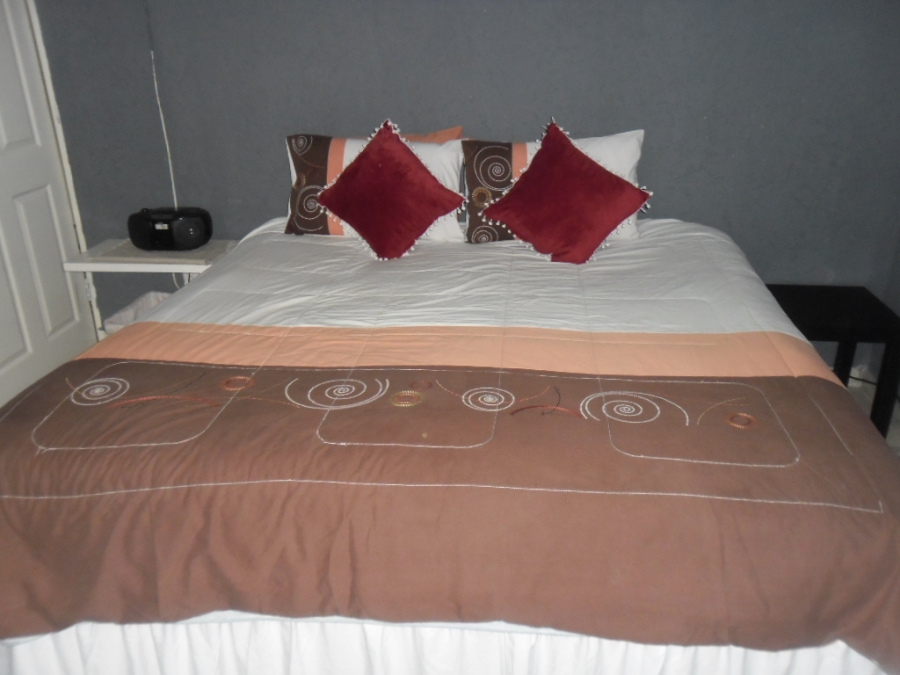 4 Bedroom Property for Sale in Witpoortjie Gauteng