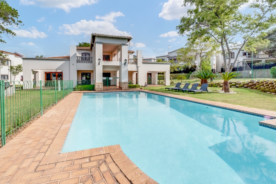 2 Bedroom Property for Sale in Paulshof Gauteng