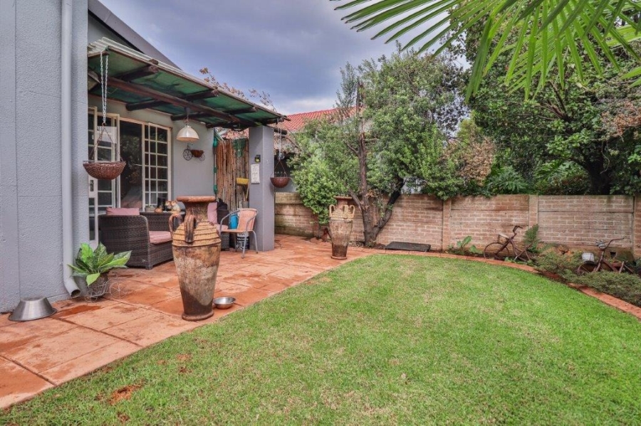 2 Bedroom Property for Sale in Eden Glen Gauteng