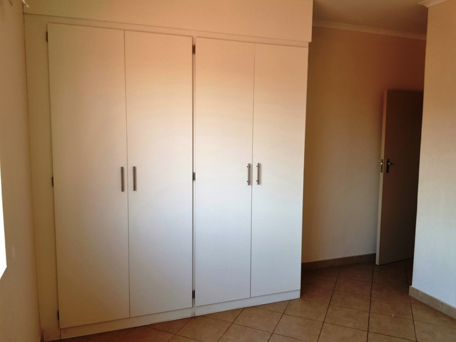 To Let 3 Bedroom Property for Rent in Olympus AH Gauteng