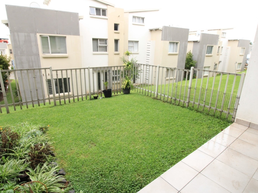 2 Bedroom Property for Sale in Beverley Gauteng