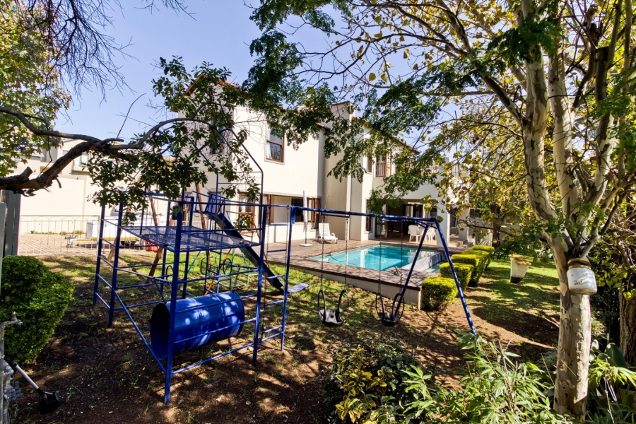 4 Bedroom Property for Sale in Fourways Gauteng