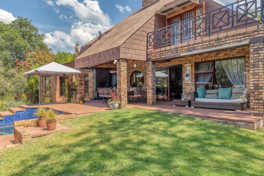 3 Bedroom Property for Sale in Lonehill Gauteng