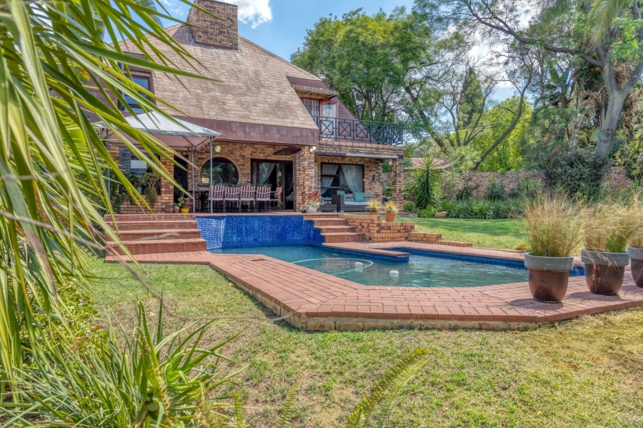 3 Bedroom Property for Sale in Lonehill Gauteng