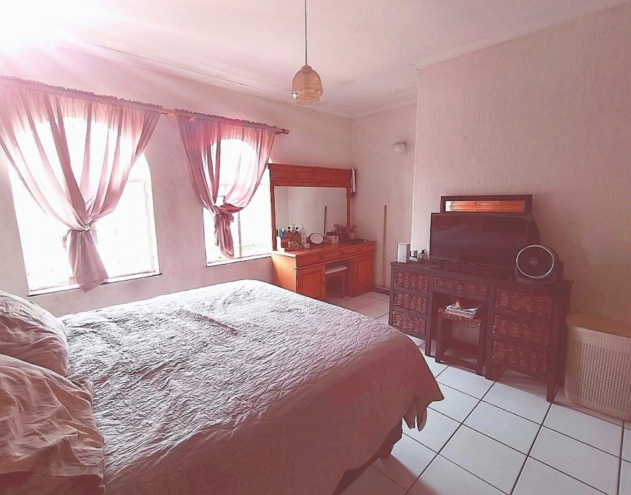 2 Bedroom Property for Sale in Kilner Park Gauteng