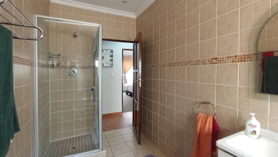 3 Bedroom Property for Sale in Fairland Gauteng