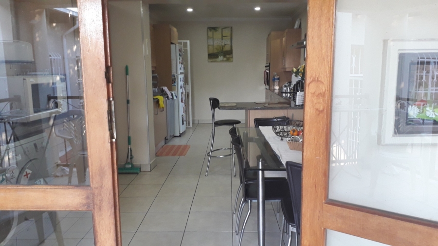 4 Bedroom Property for Sale in Kensington Gauteng