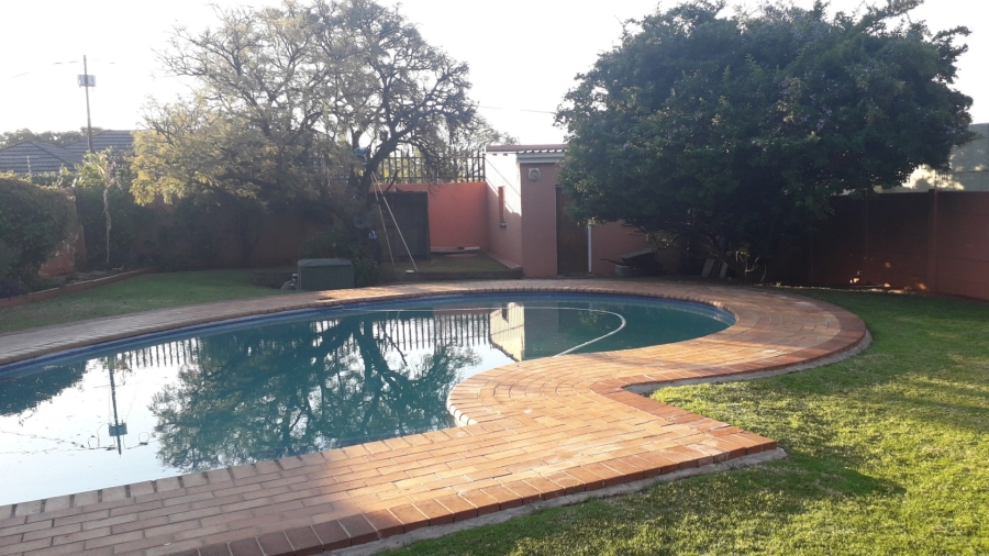 4 Bedroom Property for Sale in Kensington Gauteng