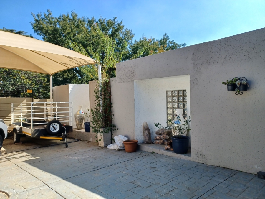 4 Bedroom Property for Sale in Kensington Gauteng