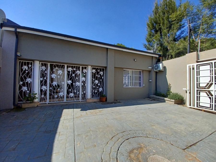 4 Bedroom Property for Sale in Kensington Gauteng