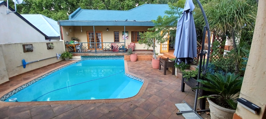 2 Bedroom Property for Sale in Kensington Gauteng