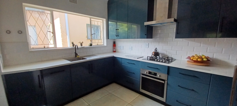 5 Bedroom Property for Sale in Kensington Gauteng