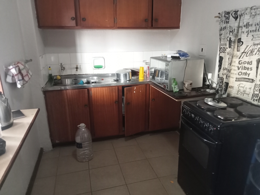 1 Bedroom Property for Sale in Sunnyside Gauteng