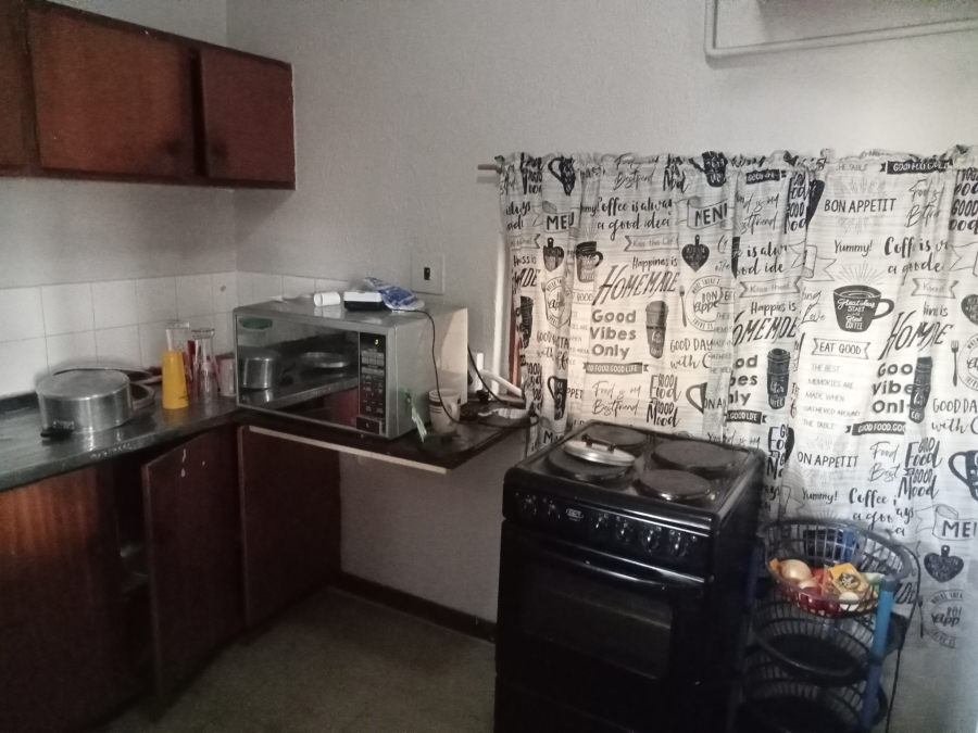 1 Bedroom Property for Sale in Sunnyside Gauteng