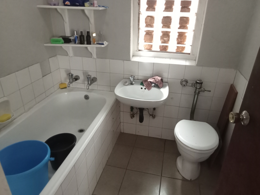 1 Bedroom Property for Sale in Sunnyside Gauteng