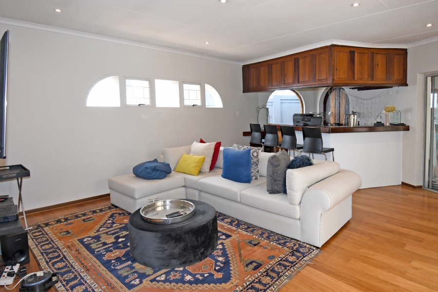 3 Bedroom Property for Sale in Bryanston Gauteng