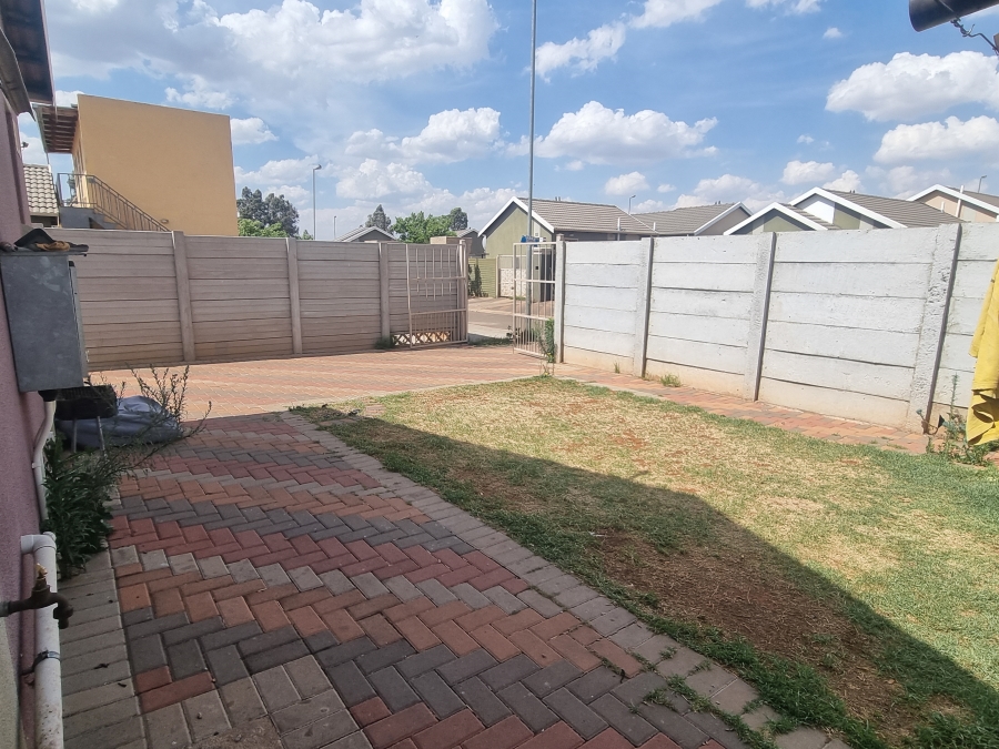 2 Bedroom Property for Sale in Sky City Gauteng