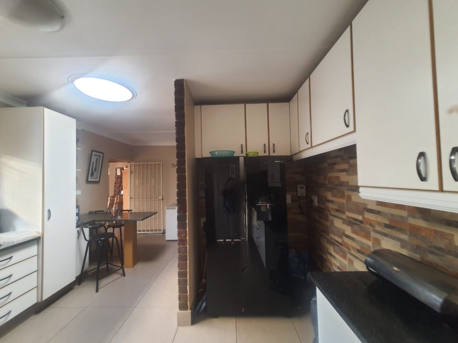 4 Bedroom Property for Sale in Lilianton Gauteng