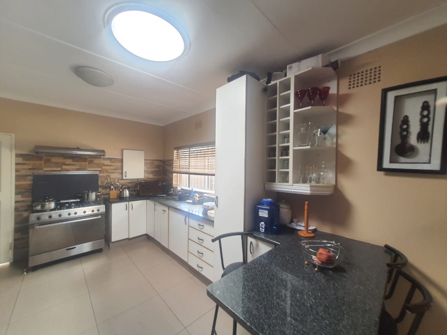 4 Bedroom Property for Sale in Lilianton Gauteng