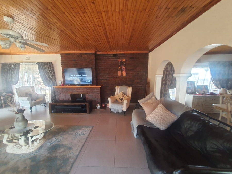 4 Bedroom Property for Sale in Lilianton Gauteng