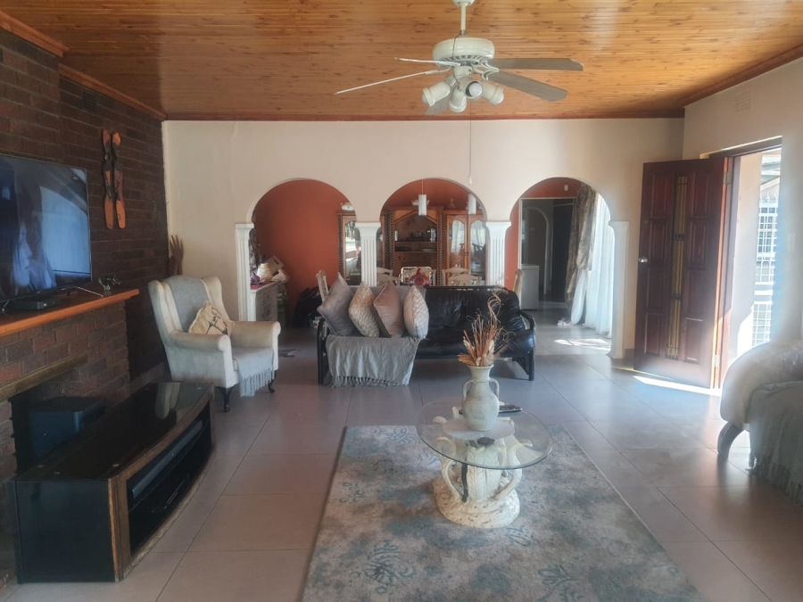 4 Bedroom Property for Sale in Lilianton Gauteng