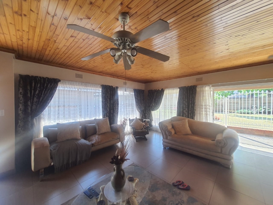 4 Bedroom Property for Sale in Lilianton Gauteng