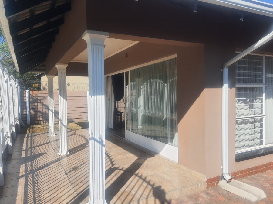 4 Bedroom Property for Sale in Lilianton Gauteng