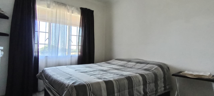 2 Bedroom Property for Sale in Ravensklip Gauteng