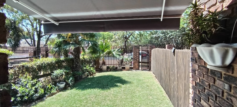 2 Bedroom Property for Sale in Dayanglen Gauteng