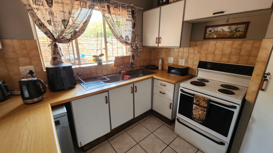 3 Bedroom Property for Sale in Doornpoort Gauteng