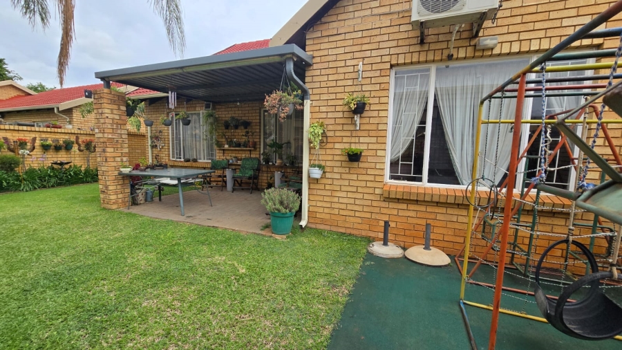 3 Bedroom Property for Sale in Montana Gauteng