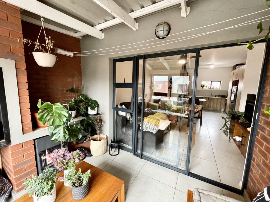 To Let 2 Bedroom Property for Rent in Irene Gauteng