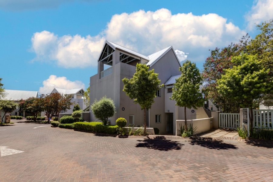 1 Bedroom Property for Sale in Fourways Gauteng