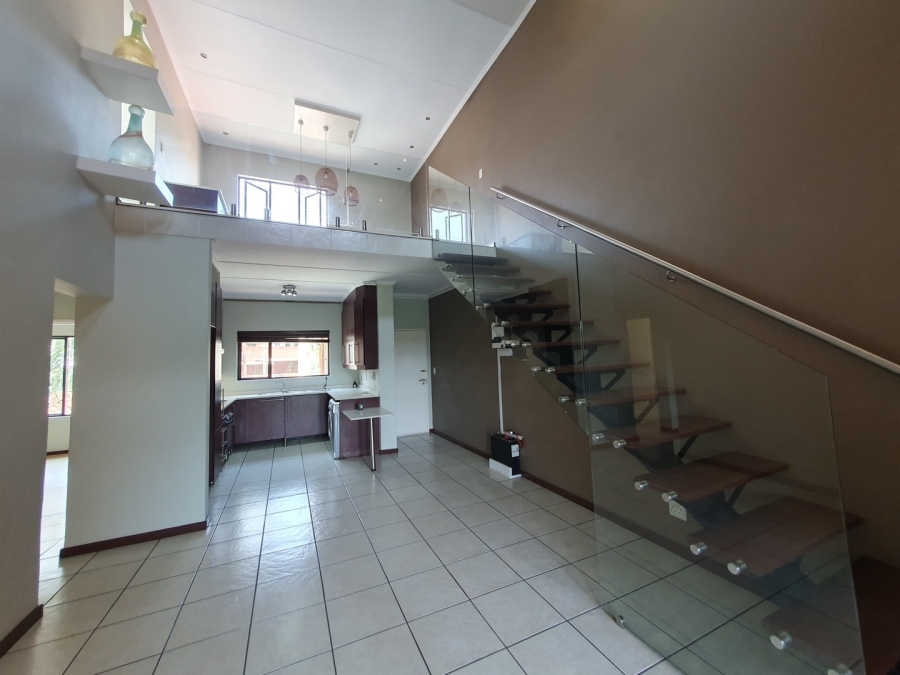 To Let 2 Bedroom Property for Rent in Sunninghill Gauteng