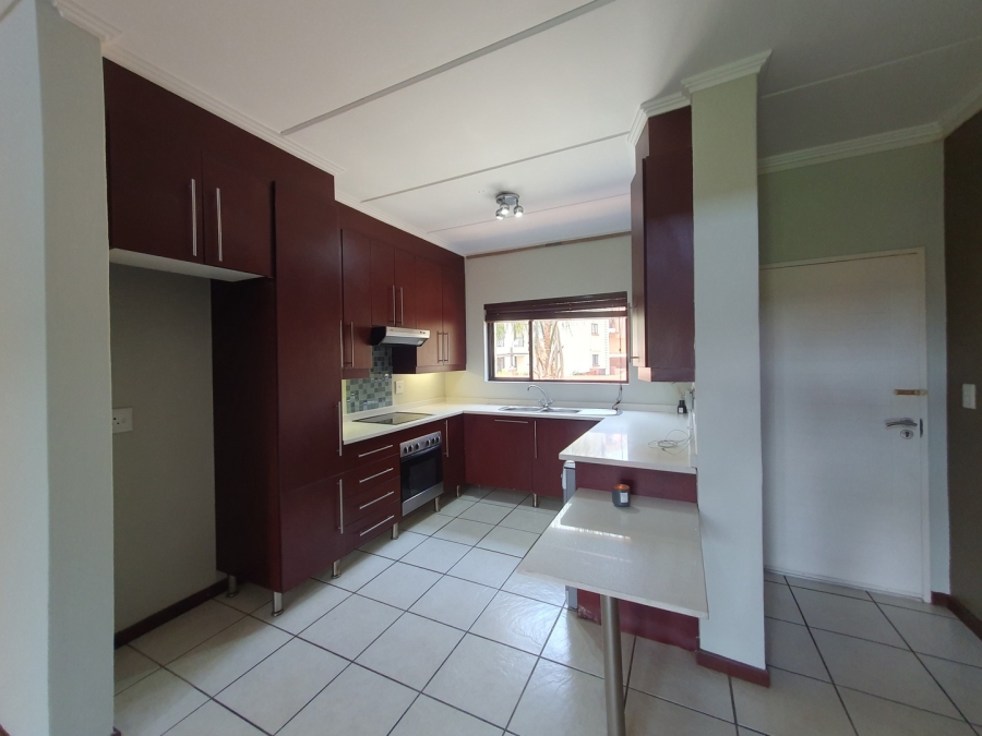 To Let 2 Bedroom Property for Rent in Sunninghill Gauteng