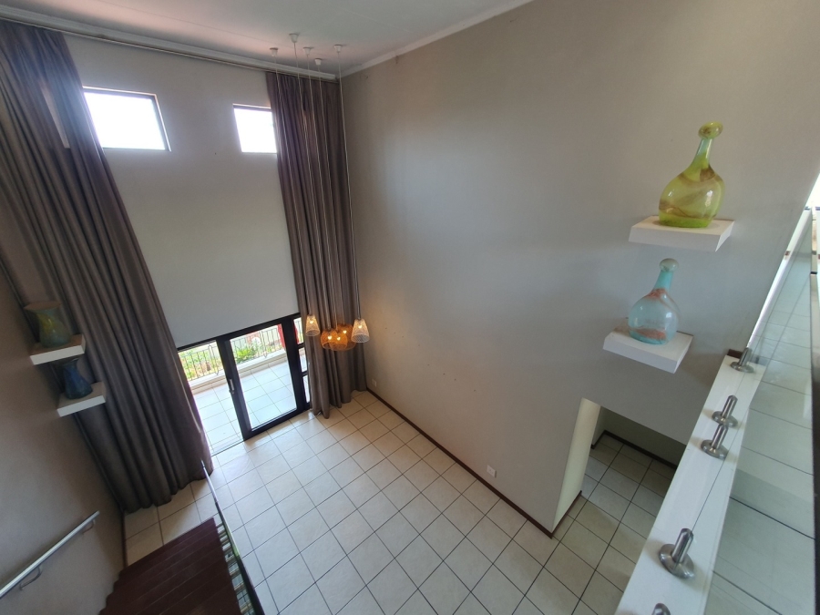 To Let 2 Bedroom Property for Rent in Sunninghill Gauteng