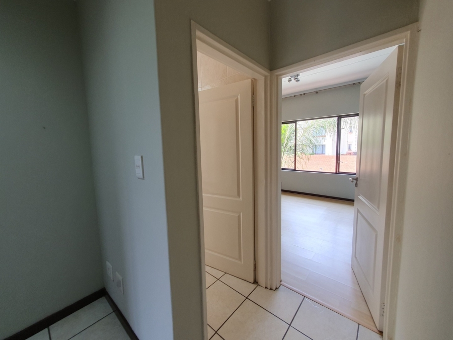 To Let 2 Bedroom Property for Rent in Sunninghill Gauteng