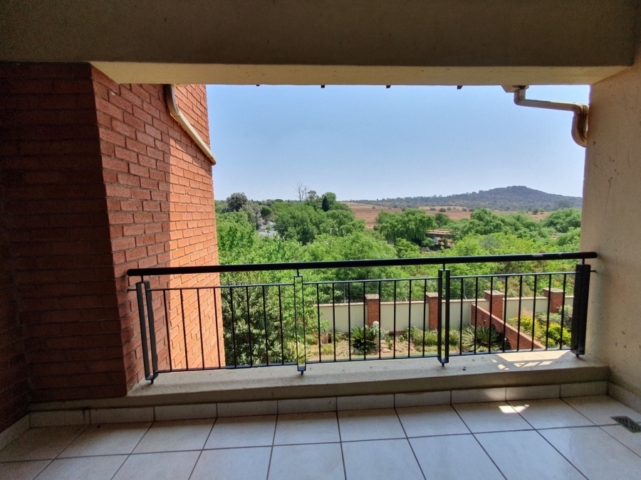 To Let 2 Bedroom Property for Rent in Sunninghill Gauteng