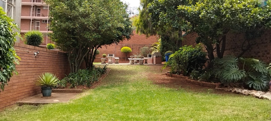 2 Bedroom Property for Sale in Wonderboom South Gauteng