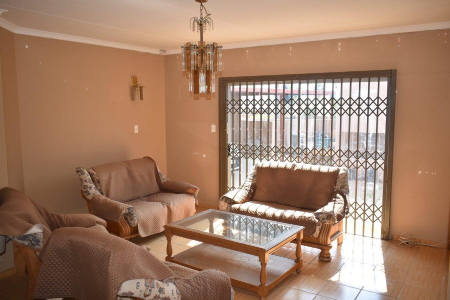 To Let 3 Bedroom Property for Rent in The Orchards Gauteng